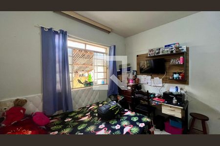 quarto de casa à venda com 2 quartos, 156m² em Alto Caiçaras, Belo Horizonte