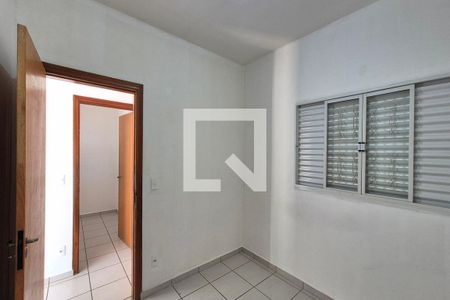 Quarto 2 de casa para alugar com 2 quartos, 80m² em Jardim Garcia, Campinas