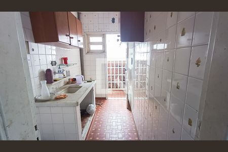 Cozinha de apartamento para alugar com 2 quartos, 87m² em Cidade Ocian, Praia Grande