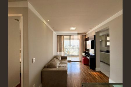 Sala  de apartamento para alugar com 1 quarto, 45m² em Brooklin, São Paulo