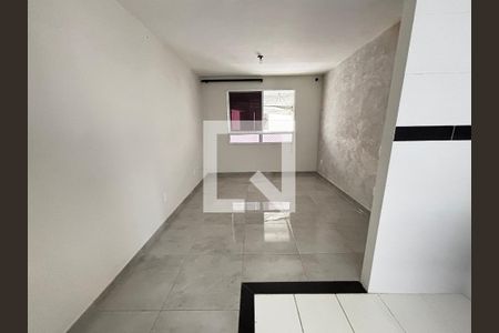 Sala de apartamento para alugar com 2 quartos, 43m² em Vargem Pequena, Rio de Janeiro