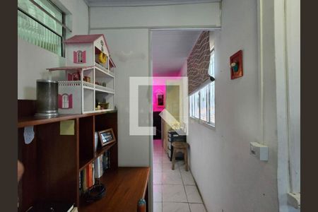 Casa à venda com 3 quartos, 134m² em Jardim Satelite, São Paulo