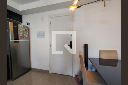 Entrada de apartamento à venda com 3 quartos, 80m² em Santo Cristo, Rio de Janeiro