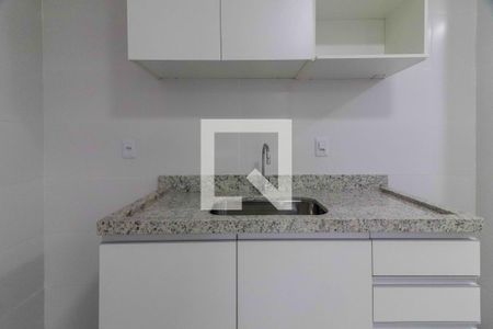 Cozinha e Área de Serviço de apartamento para alugar com 2 quartos, 42m² em Vila Lageado, São Paulo