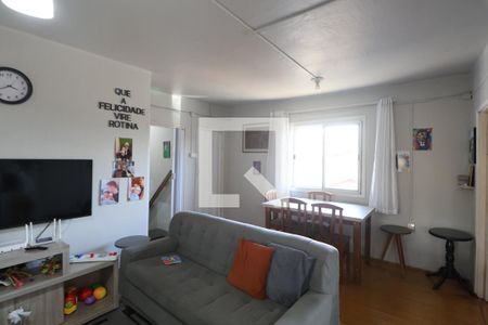 Sala 2 de casa à venda com 2 quartos, 90m² em Niterói, Canoas