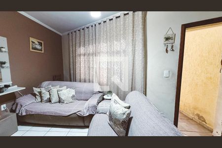 Sala de casa à venda com 2 quartos, 110m² em Vila Roque, São Paulo