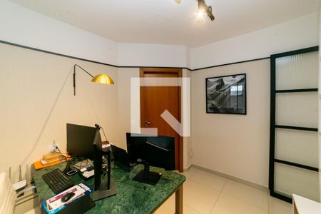 Escritório de apartamento à venda com 3 quartos, 130m² em São Lucas, Belo Horizonte