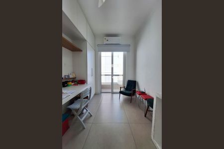 Quarto 1 de apartamento à venda com 3 quartos, 134m² em Icaraí, Niterói