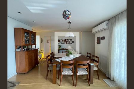 Casa para alugar com 3 quartos, 300m² em Morro do Espelho, São Leopoldo