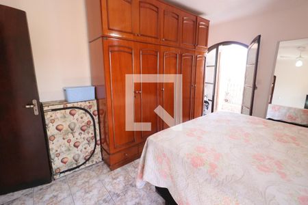 Suíte 2 de casa à venda com 4 quartos, 300m² em Maurilopolis, Osasco