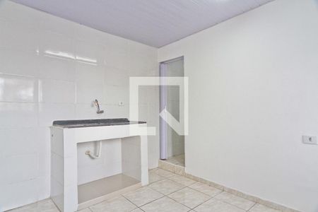 Cozinha de casa para alugar com 1 quarto, 25m² em Jardim Peri, São Paulo