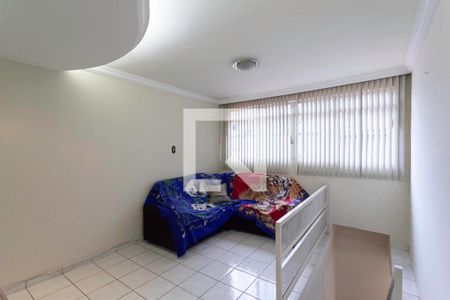 Sala 2 de casa para alugar com 3 quartos, 180m² em Itatiaia, Belo Horizonte