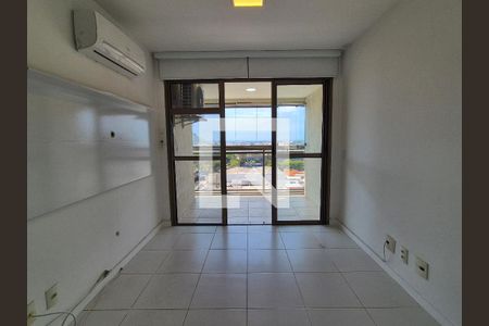 Sala  de apartamento para alugar com 2 quartos, 62m² em Recreio dos Bandeirantes, Rio de Janeiro