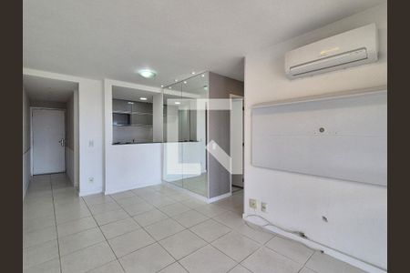 Sala  de apartamento para alugar com 2 quartos, 62m² em Recreio dos Bandeirantes, Rio de Janeiro