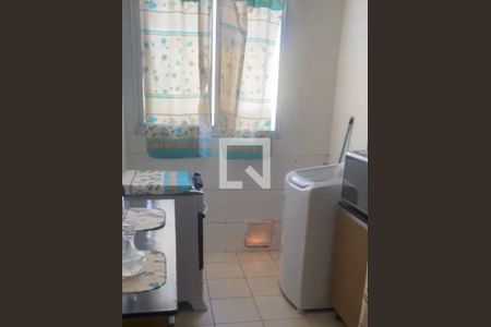 Apartamento à venda com 2 quartos, 45m² em Mário Quintana, Porto Alegre