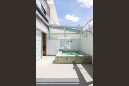 Terraço da Sala de casa de condomínio para alugar com 4 quartos, 175m² em Jardim Monte Kemel, São Paulo