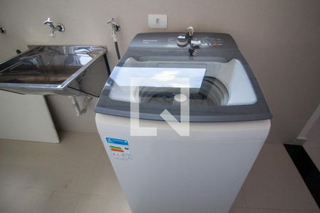 Área comum- Lavanderia  de kitnet/studio para alugar com 1 quarto, 30m² em Vila Trujillo, Sorocaba