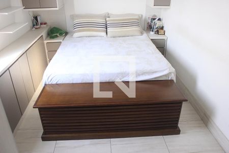 Suíte  de apartamento à venda com 2 quartos, 56m² em São Roque, Guarulhos