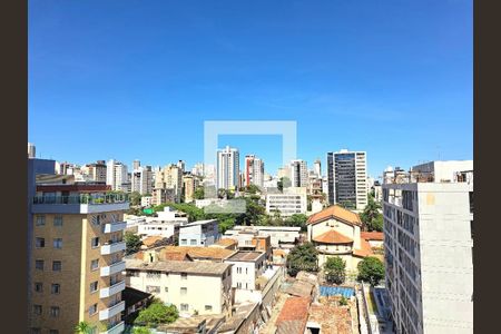 Apartamento à venda com 3 quartos, 96m² em Carmo, Belo Horizonte