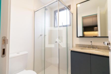 Banheiro de kitnet/studio para alugar com 1 quarto, 28m² em Butantã, São Paulo