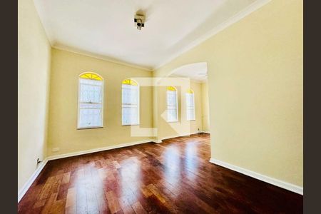 Casa à venda com 2 quartos, 100m² em Jardim Alzira, São Paulo