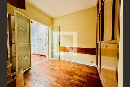 Casa à venda com 2 quartos, 100m² em Jardim Alzira, São Paulo