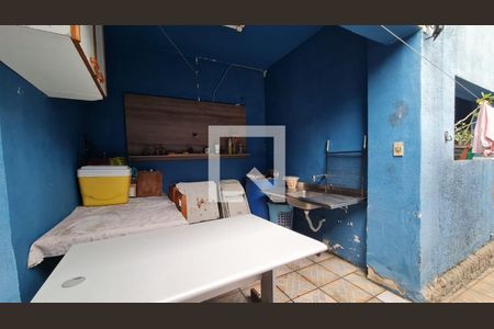 Casa à venda com 4 quartos, 300m² em Liberdade, São Paulo