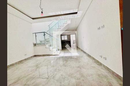 Casa à venda com 3 quartos, 116m² em Jardim Alzira, São Paulo
