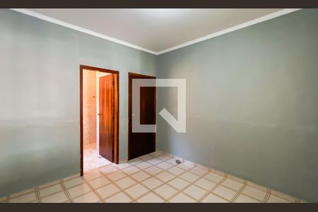 Suite de casa para alugar com 3 quartos, 230m² em Jardim Fernandes, São Paulo