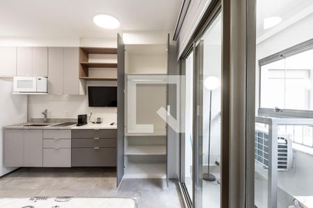 Quarto de kitnet/studio para alugar com 1 quarto, 25m² em Pompeia, São Paulo