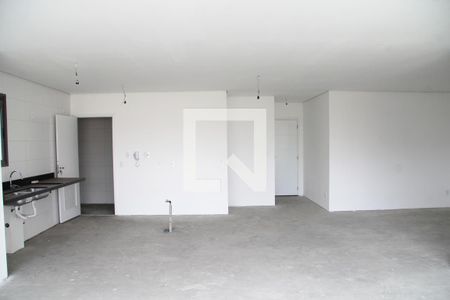 Sala/Cozinha e Varanda integrada  de apartamento à venda com 3 quartos, 150m² em Centro, Guarulhos