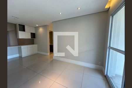 Sala de apartamento à venda com 3 quartos, 86m² em Alphaville Industrial, Barueri