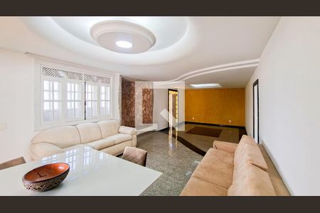 Sala de casa à venda com 5 quartos, 360m² em Renascença, Belo Horizonte