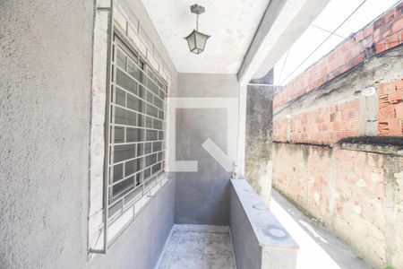Varanda de casa para alugar com 2 quartos, 50m² em Anchieta, Nilópolis