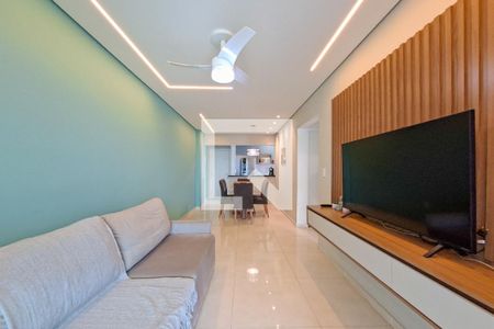 Sala de apartamento para alugar com 2 quartos, 76m² em Maracanã, Praia Grande