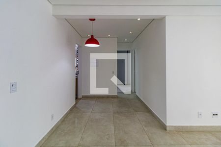 Sala de apartamento para alugar com 2 quartos, 642m² em Vila Gomes, São Paulo