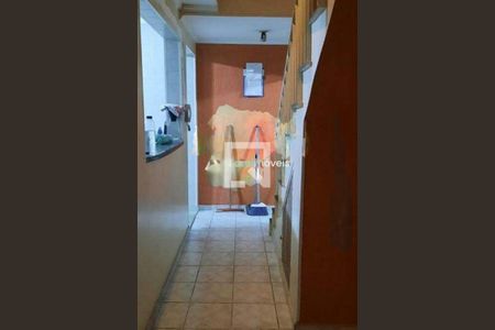 Casa à venda com 3 quartos, 94m² em Vila Ema, São Paulo