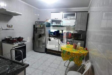 Casa à venda com 3 quartos, 94m² em Vila Ema, São Paulo