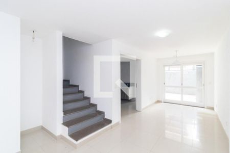 Casa para alugar com 3 quartos, 135m² em Hípica, Porto Alegre