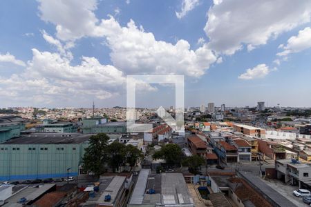 Vista Varanda da  Sala/Cozinha de apartamento à venda com 2 quartos, 48m² em Vila Ré, São Paulo