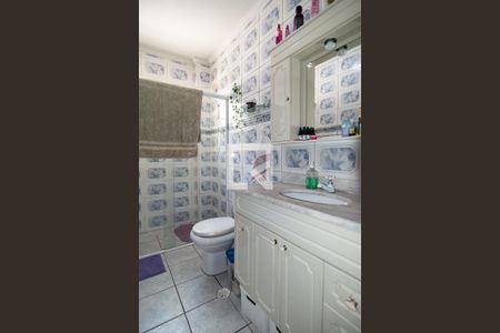 Banheiro Social de apartamento à venda com 3 quartos, 90m² em Bela Vista, São Paulo