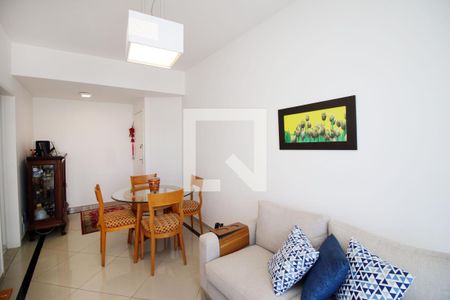 Sala de apartamento à venda com 2 quartos, 61m² em Brás de Pina, Rio de Janeiro