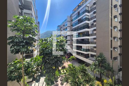 Apartamento à venda com 2 quartos, 67m² em Recreio dos Bandeirantes, Rio de Janeiro