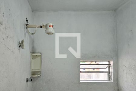 Banheiro Social de casa para alugar com 1 quarto, 64m² em Taboão, São Bernardo do Campo