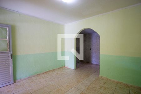 Casa para alugar com 4 quartos, 140m² em Ceilândia Sul (Ceilândia), Brasília
