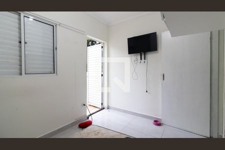 Quarto de casa de condomínio à venda com 2 quartos, 85m² em Vila Araguaia, São Paulo