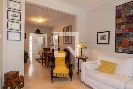 Sala de casa à venda com 3 quartos, 140m² em Bela Vista, São Paulo