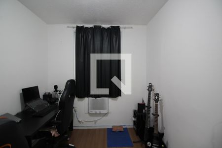 Quarto 1 de apartamento para alugar com 2 quartos, 49m² em Taquara, Rio de Janeiro