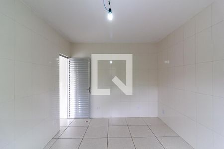 Quarto 1 de casa para alugar com 2 quartos, 75m² em Vila Constancia, São Paulo