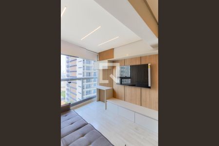 Varanda de kitnet/studio para alugar com 1 quarto, 30m² em Jardim das Acacias, São Paulo